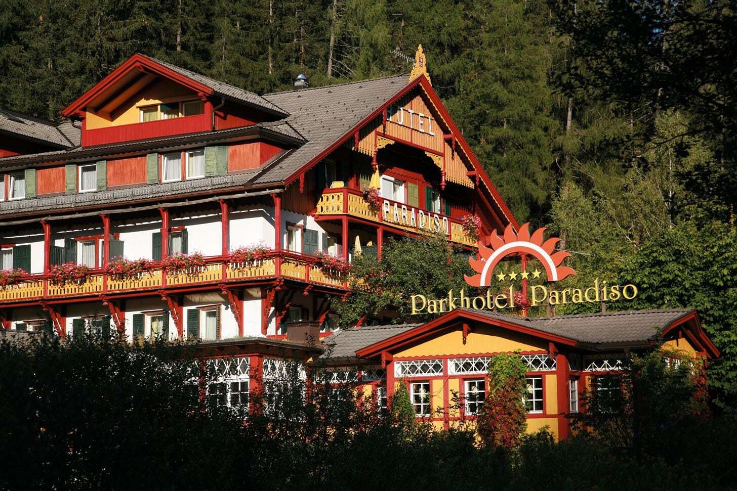 Parkhotel Sole Paradiso San Candido Eksteriør bilde